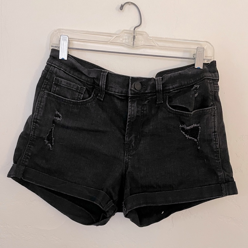 Old Navy Black Mid-Rise Shorts